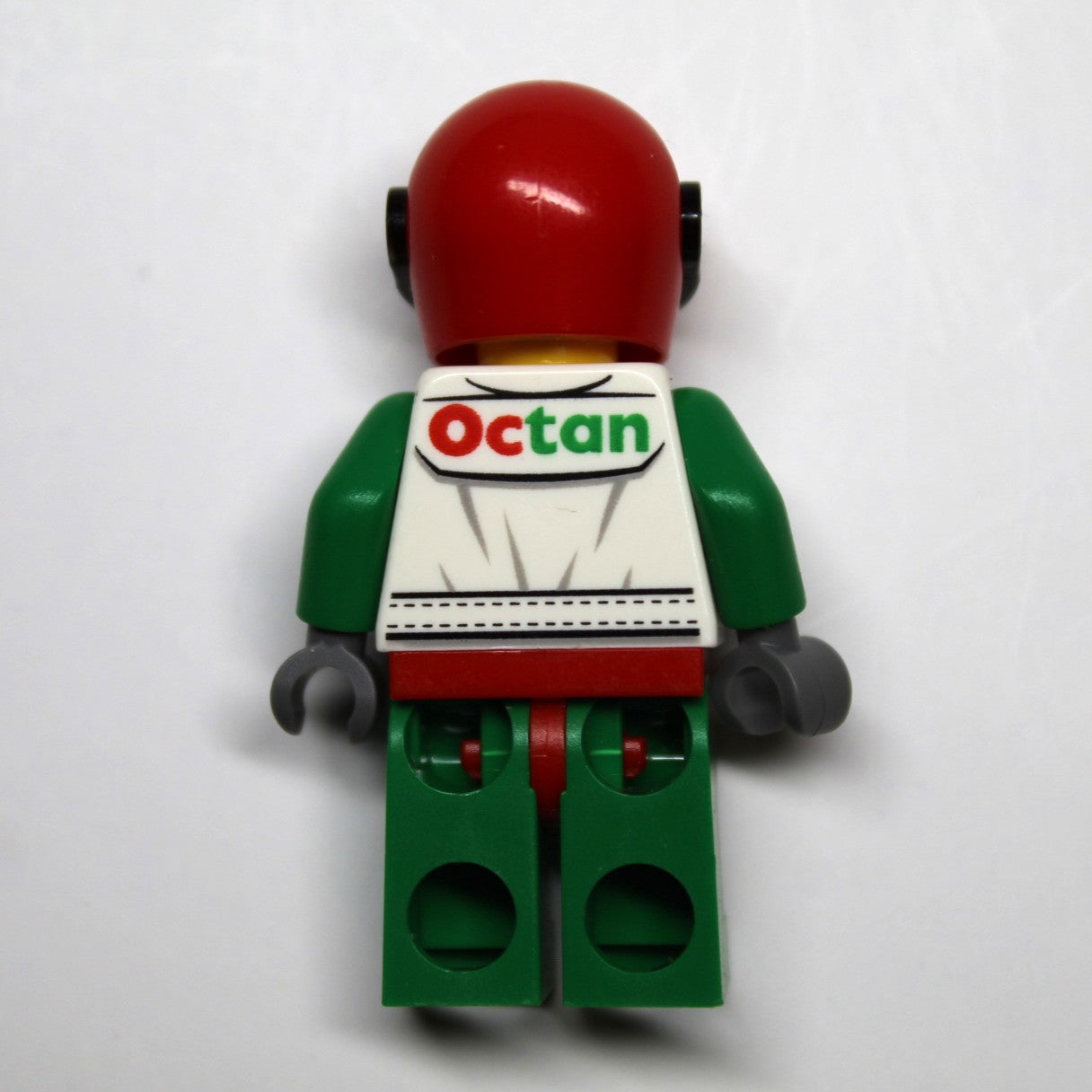 LEGO Minifigure: Octan Race Car Driver - Red Helmet (cty0389)