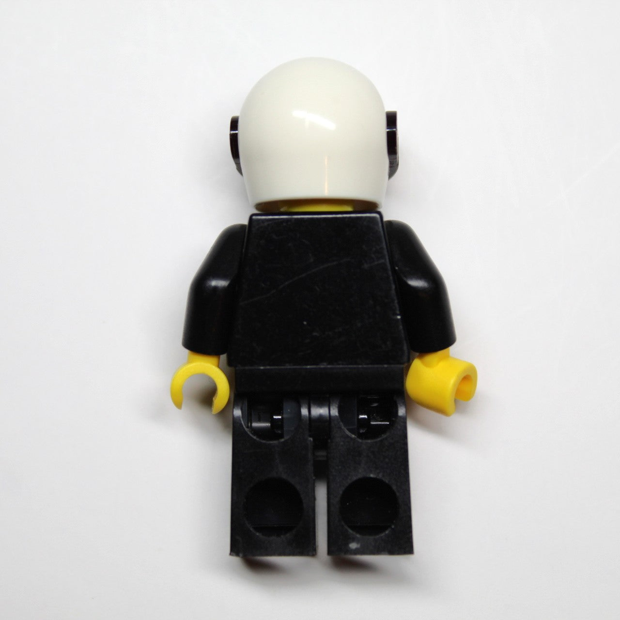 LEGO Minifigure: Police Officer - City Suit with Blue Tie (cty0013)